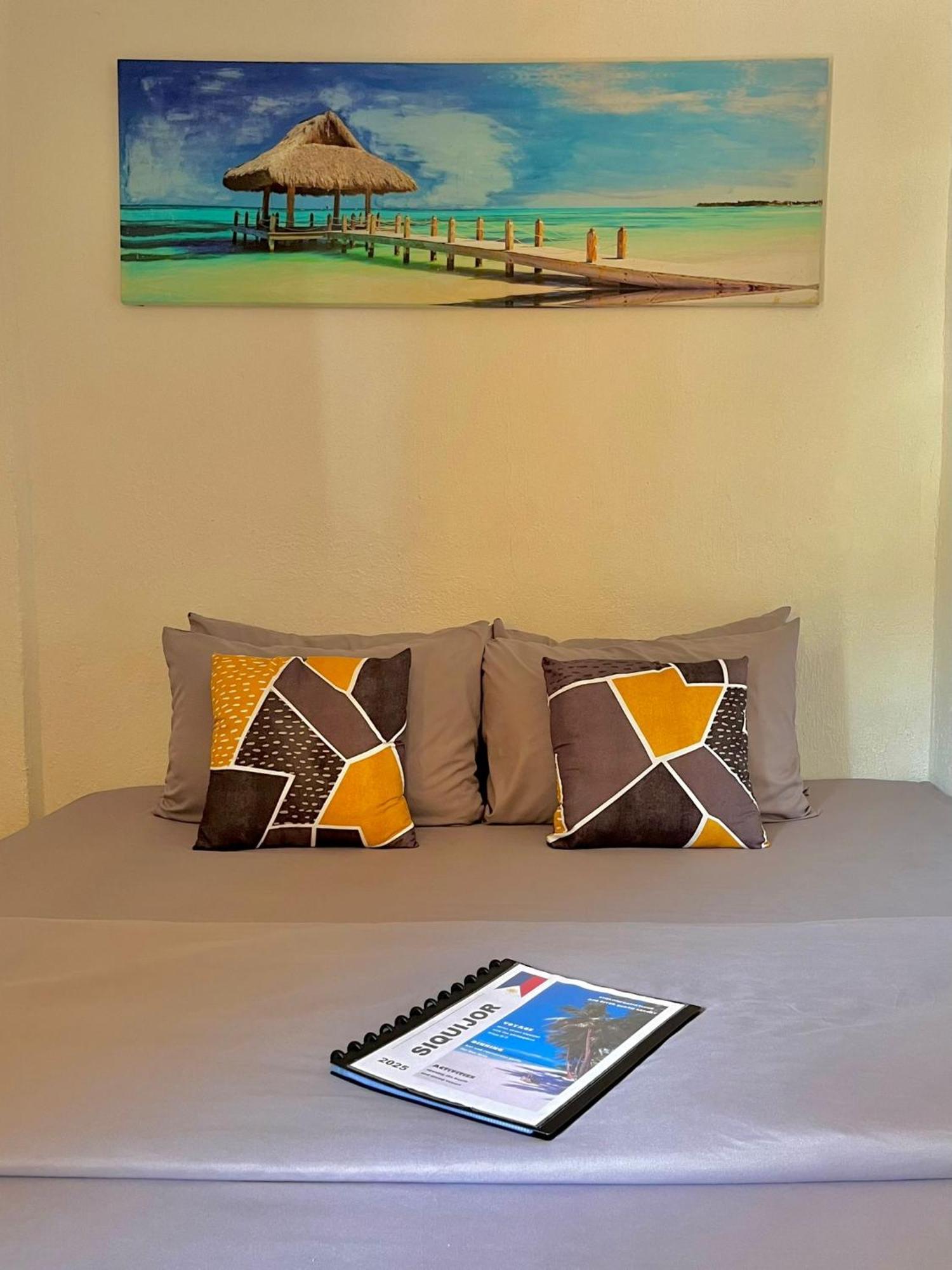 Apo Diver Beach Resort 圣胡安 外观 照片