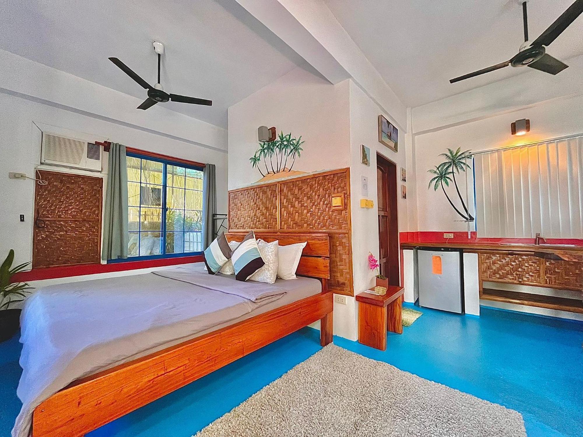 Apo Diver Beach Resort 圣胡安 外观 照片